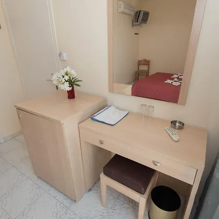 מלון Leonidas & העיירה קוס