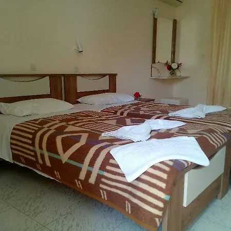 Leonidas Hotel&studios 2* Kos
