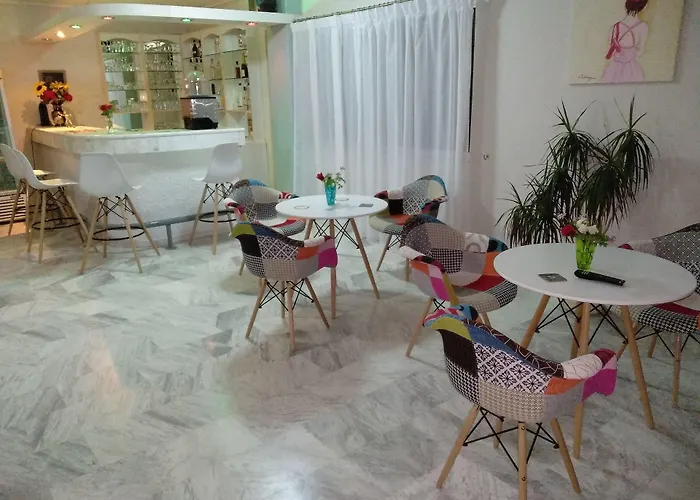 מלון Leonidas & העיירה קוס