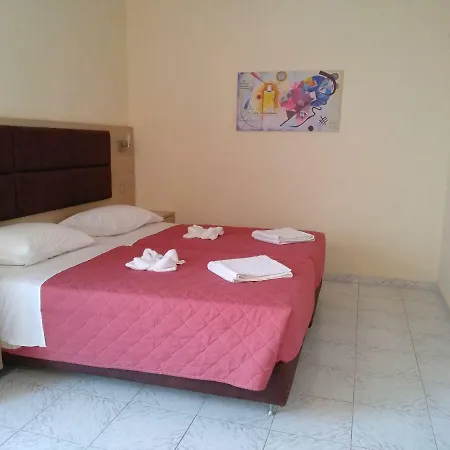 Leonidas & Hotel Kos-Stadt