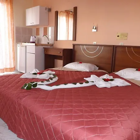 Leonidas & Hotel Kos Town