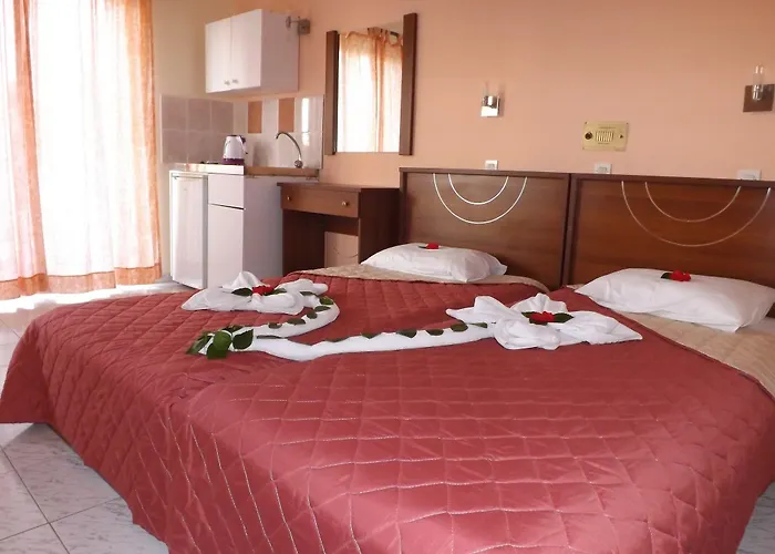 Leonidas & Hotel Kos Town