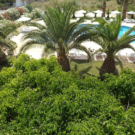 Leonidas Hotel&studios