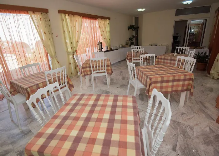 Leonidas Hotel&studios Kos