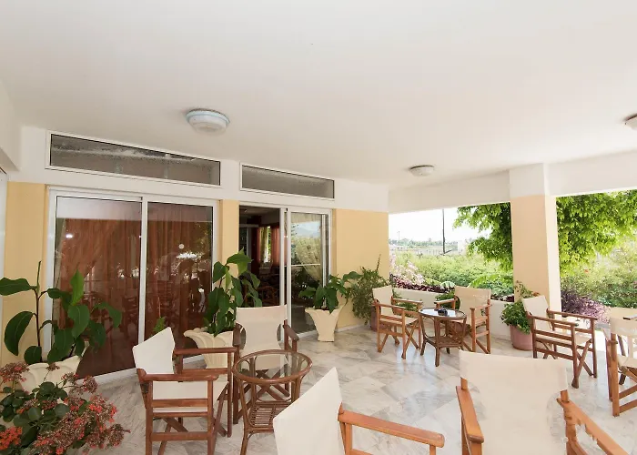 Hotel Leonidas Hotel&studios