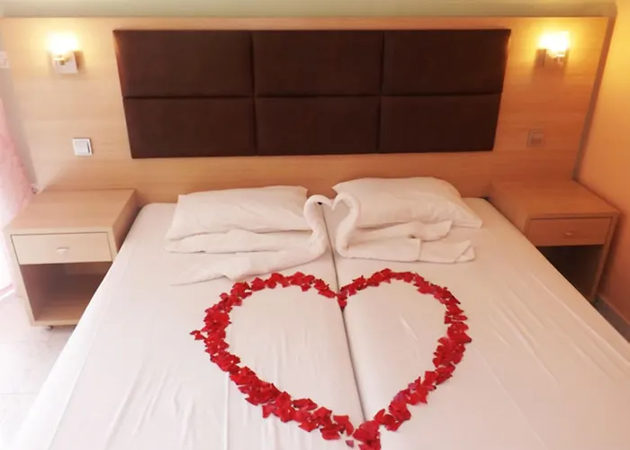 Hotel Leonidas Hotel&studios