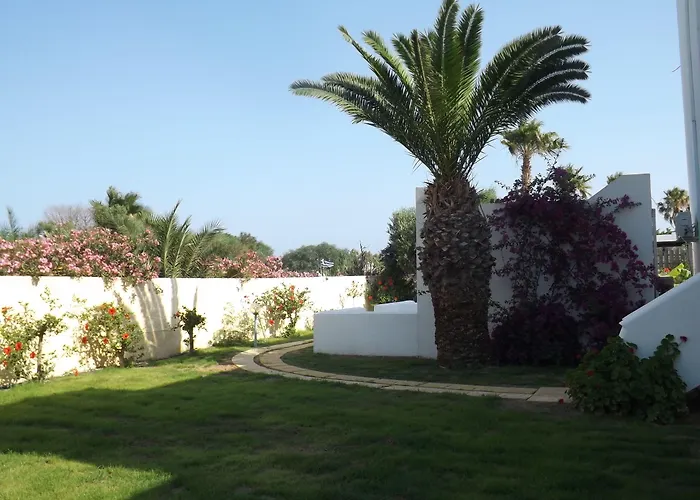 Hotell Leonidas & 2*