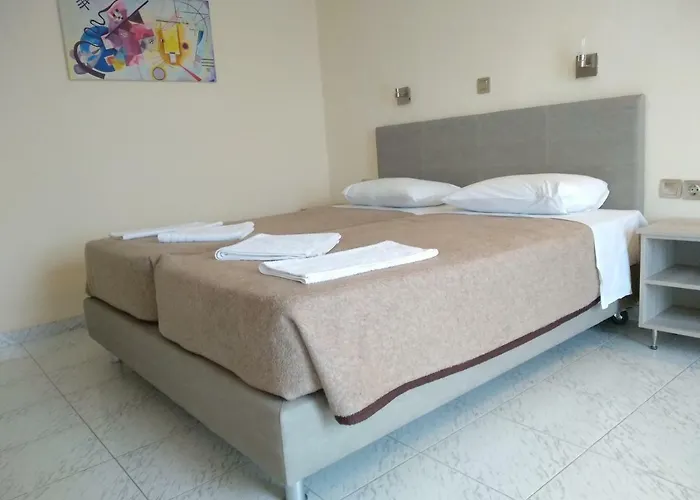 Hotell Leonidas & 2*